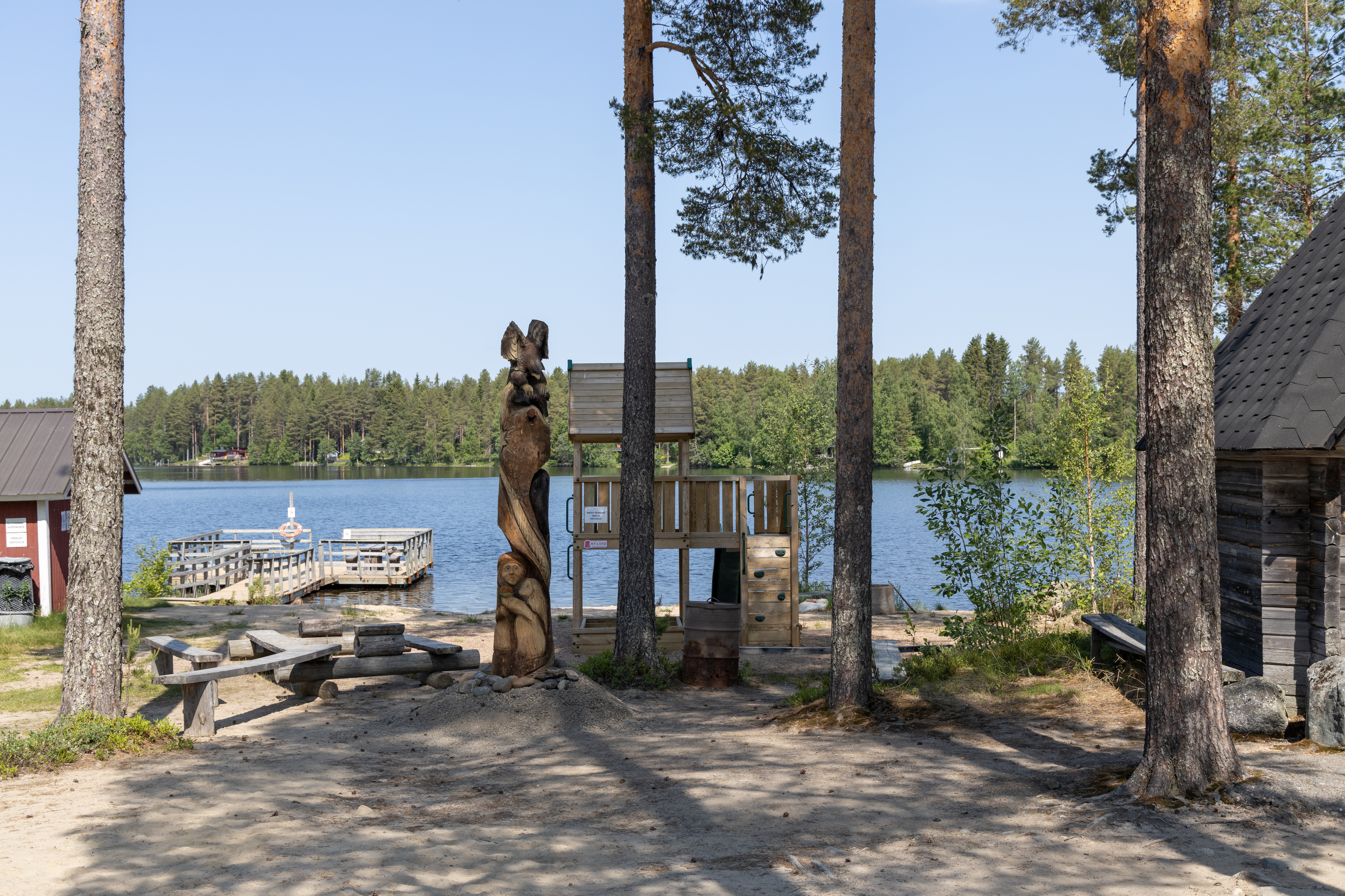 Elämän lanka taideteos.